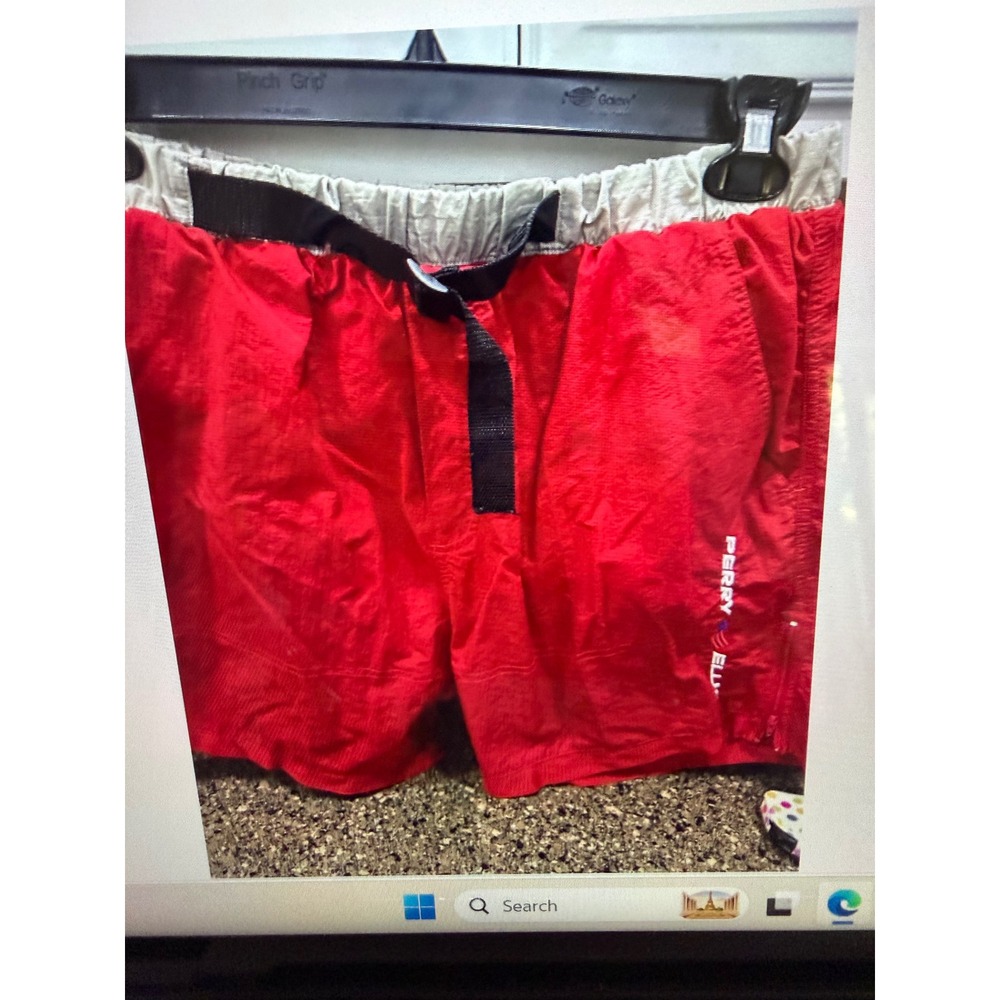 Perry Ellis Mens Red Swim Trunks Elastic Waist Pockets Athletic Shorts L